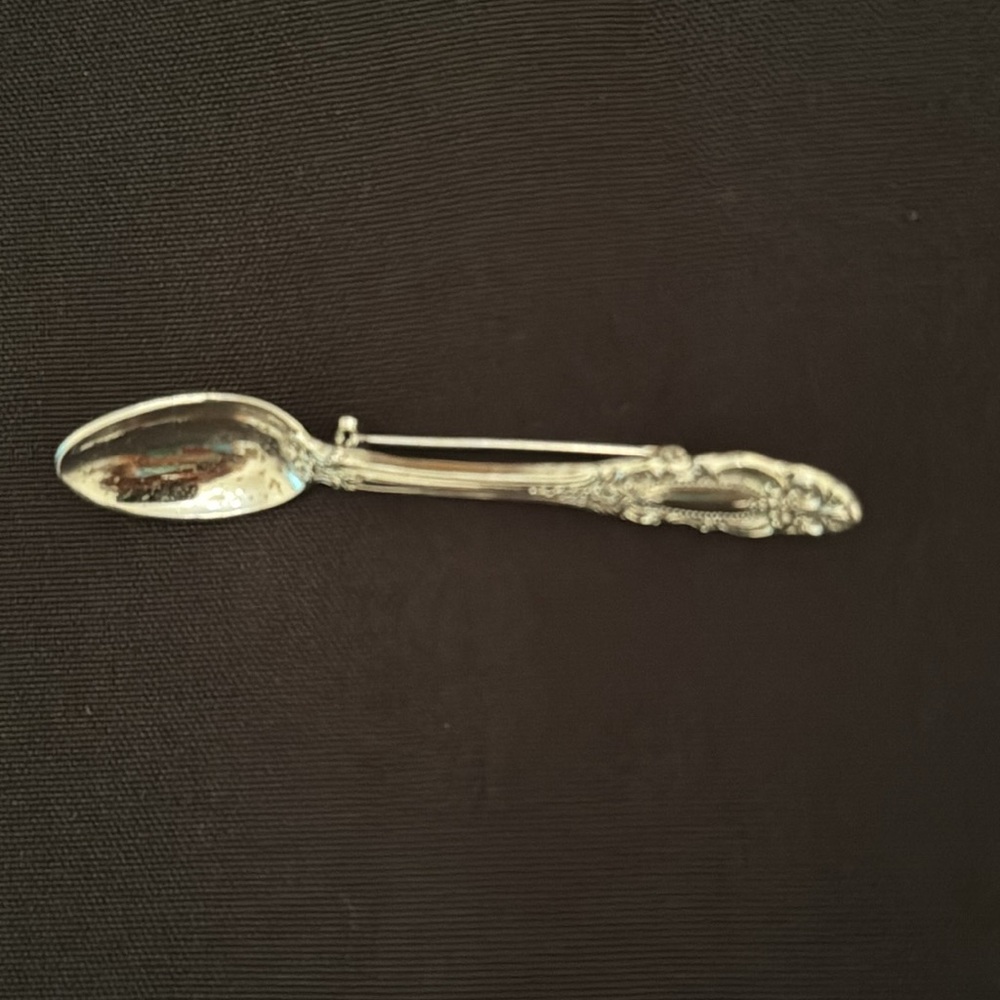 Towle silver vintage spoon pin, brooch, ~ 3”x 1/4” (mlb)